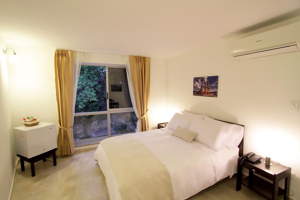 Hotel Casa Centenario Cali Ruang foto