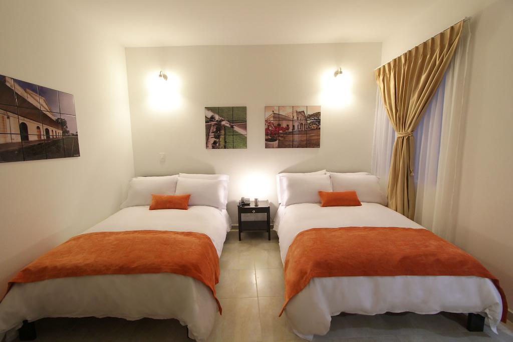 Hotel Casa Centenario Cali Ruang foto